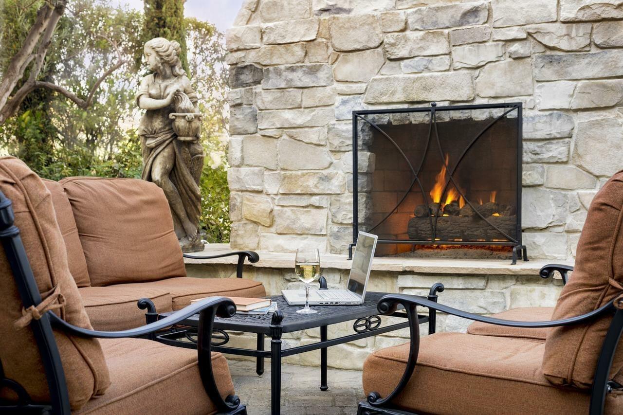 Ayres Suites Ontario At The Mills Mall - Rancho Cucamonga Exterior foto