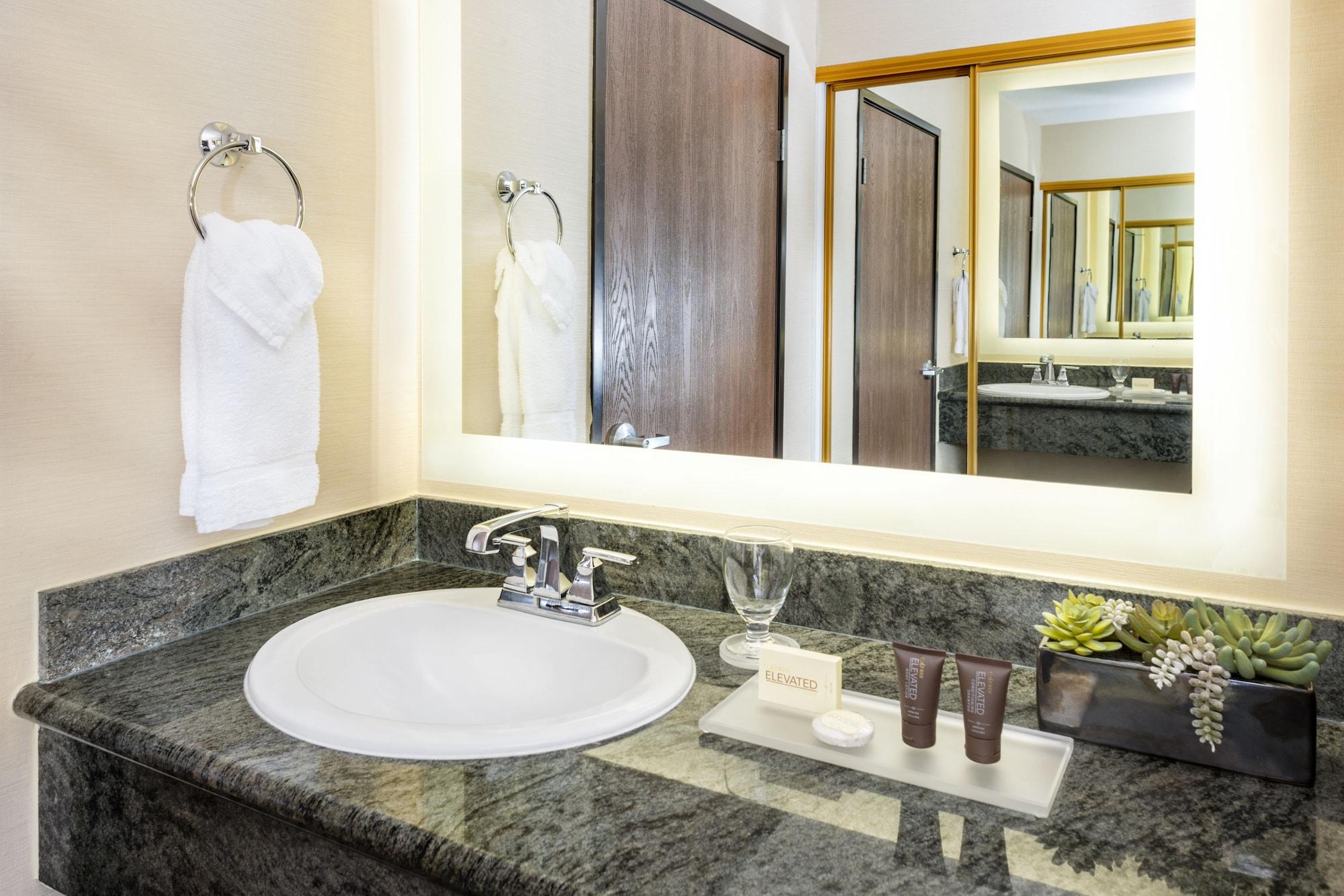 Ayres Suites Ontario At The Mills Mall - Rancho Cucamonga Exterior foto