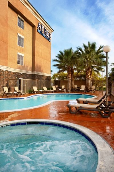 Ayres Suites Ontario At The Mills Mall - Rancho Cucamonga Exterior foto